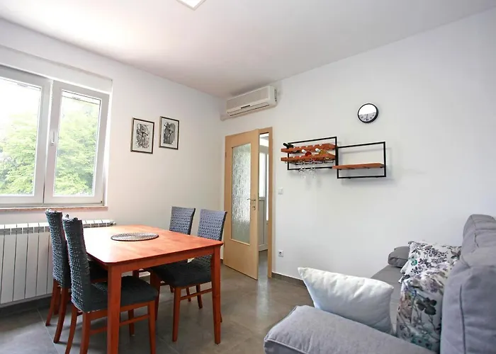 Apartment Viridis Pula