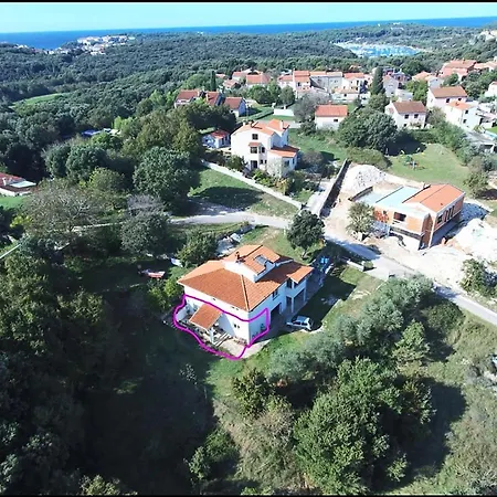 Apartament Viridis *